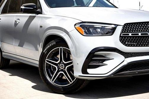 2025 Mercedes-Benz GLE 450e 4MATIC