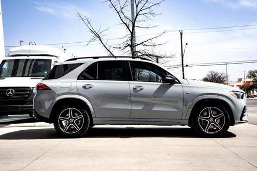 2025 Mercedes-Benz GLE 450e 4MATIC