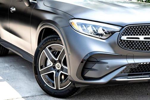 2025 Mercedes-Benz GLC 300 Base 4MATIC