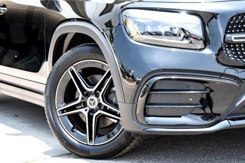 2025 Mercedes-Benz GLB 250 Base