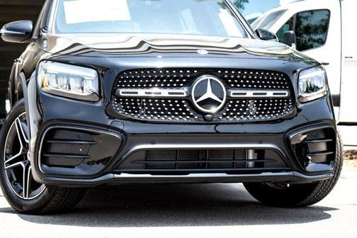 2025 Mercedes-Benz GLB 250 Base