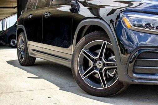 2025 Mercedes-Benz GLB 250 Base