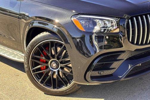 2025 Mercedes-Benz AMG GLS 63 Base