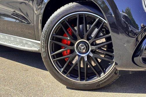 2025 Mercedes-Benz AMG GLS 63 Base