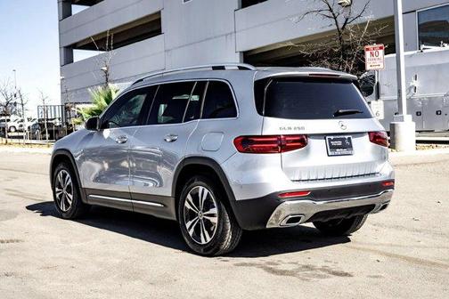 2026 Mercedes-Benz GLB 250 Base