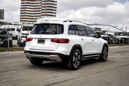 2025 Mercedes-Benz GLB 250 Base 4MATIC