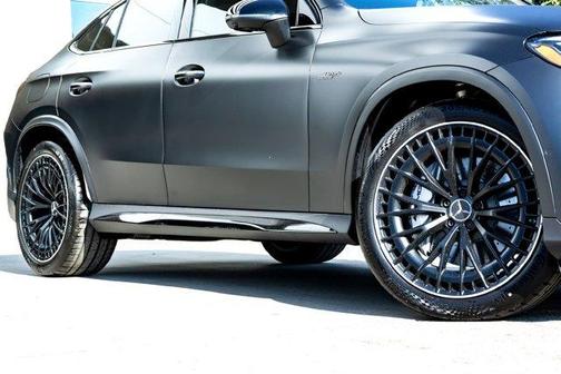 2026 Mercedes-Benz AMG GLC 43 Base