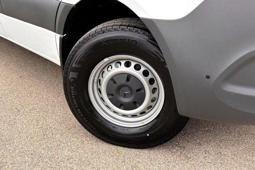 2026 Mercedes-Benz Sprinter 2500 Standard Roof