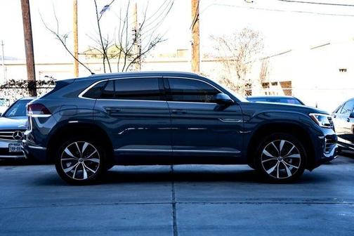 2024 Volkswagen Atlas Cross Sport 2.0T SEL Premium R-Line