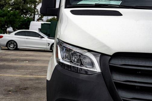 2024 Mercedes-Benz Sprinter 2500 