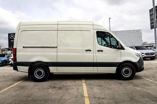 2024 Mercedes-Benz Sprinter 2500 
