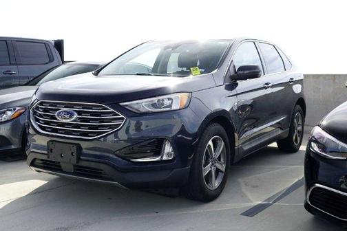 Blue Metallic 2022 Ford Edge SEL