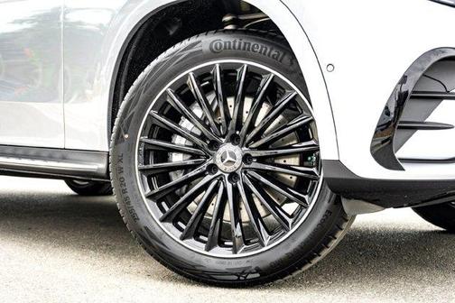 Silver Metallic 2026 Mercedes-Benz GLC 300 Base
