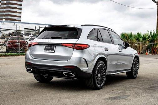 Silver Metallic 2026 Mercedes-Benz GLC 300 Base