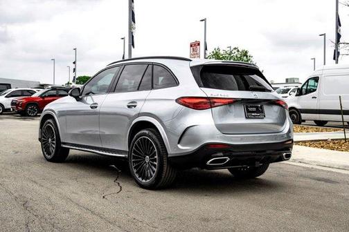 Silver Metallic 2026 Mercedes-Benz GLC 300 Base