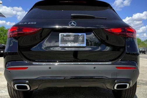 2026 Mercedes-Benz GLA 250 Base