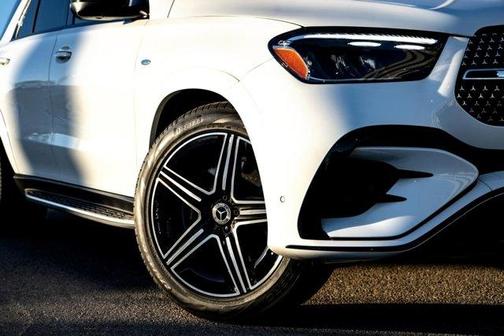 2025 Mercedes-Benz GLE 450e 4MATIC