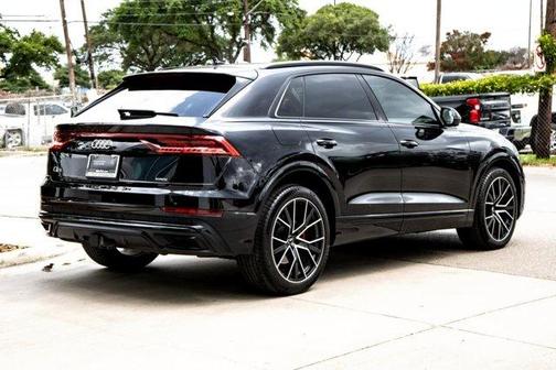 2020 Audi Q8 55 Prestige