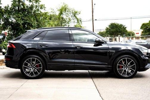 2020 Audi Q8 55 Prestige