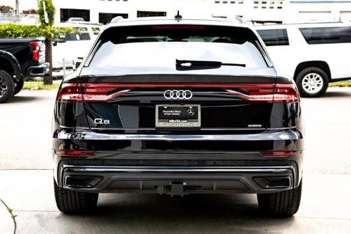 2020 Audi Q8 55 Prestige