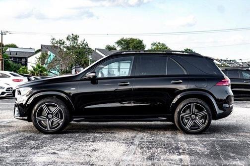 2025 Mercedes-Benz GLE 450e 4MATIC