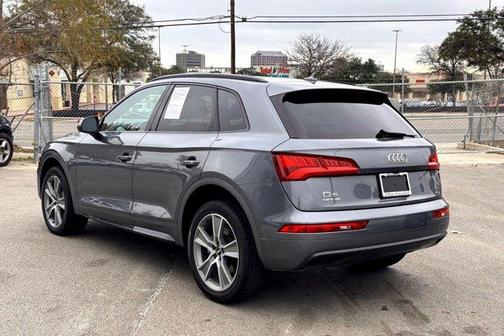 2020 Audi Q5 40 Premium Plus