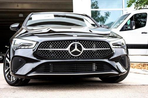 2025 Mercedes-Benz CLA 250 Base 4MATIC