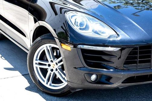 2018 Porsche Macan Base
