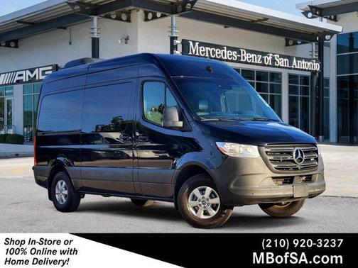 2023 Mercedes-Benz Sprinter 2500 144 WB Standard Roof Passenger