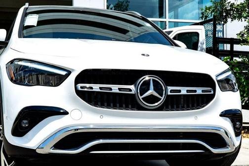 2025 Mercedes-Benz GLA 250 Base