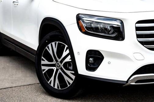 2025 Mercedes-Benz GLB 250 Base