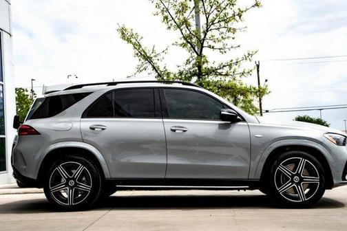 2025 Mercedes-Benz GLE 450e 4MATIC