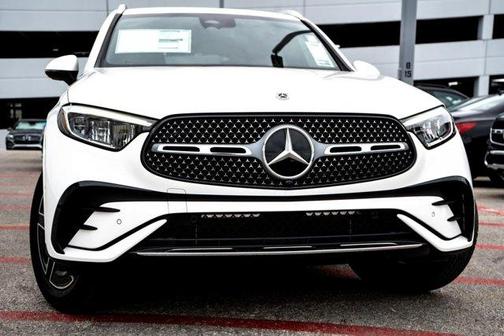 2025 Mercedes-Benz GLC 350e Base 4MATIC
