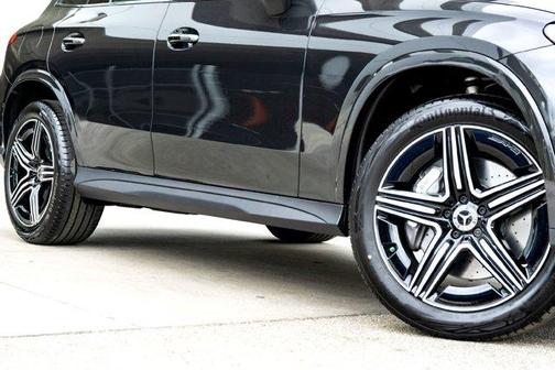2026 Mercedes-Benz GLC 300 Base