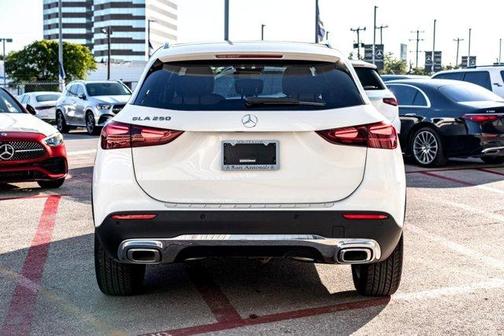 2025 Mercedes-Benz GLA 250 Base