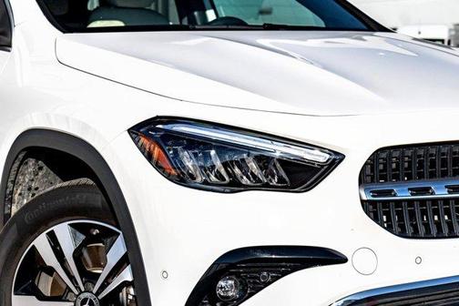 2025 Mercedes-Benz GLA 250 Base