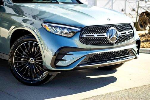 Silver Metallic 2026 Mercedes-Benz GLC 300 Base 4MATIC