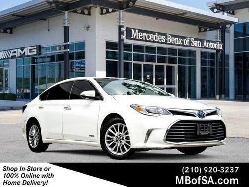 2018 Toyota Avalon Hybrid Limited