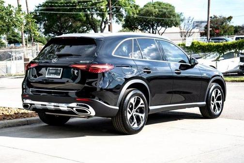 2025 Mercedes-Benz GLC 350e Base 4MATIC