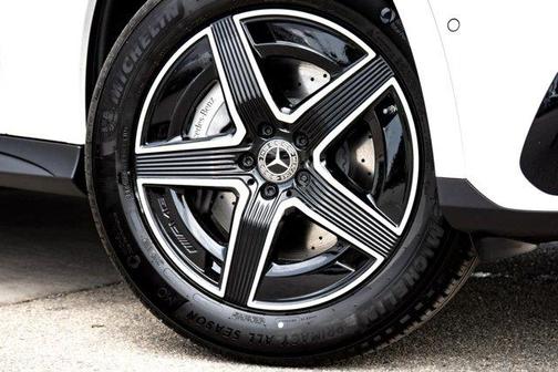 2025 Mercedes-Benz GLC 300 Base 4MATIC