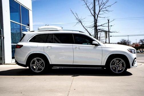 2025 Mercedes-Benz GLS 450 4MATIC