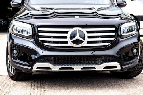 2025 Mercedes-Benz GLB 250 Base