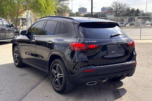 2025 Mercedes-Benz GLA 250 Base