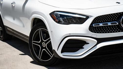 2025 Mercedes-Benz GLA 250 Base