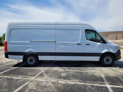 2024 Mercedes-Benz Sprinter 2500 High Roof