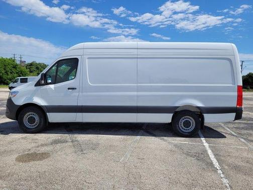 2024 Mercedes-Benz Sprinter 2500 High Roof