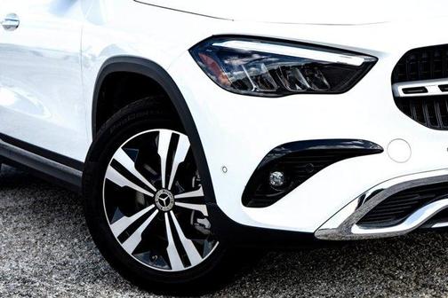 2025 Mercedes-Benz GLA 250 Base