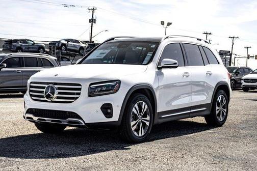 Polar White 2026 Mercedes-Benz GLB 250 Base