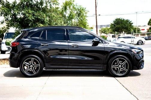 2025 Mercedes-Benz GLA 250 Base