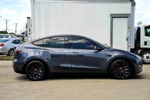 Midnight Silver Metallic 2022 Tesla Model Y Performance